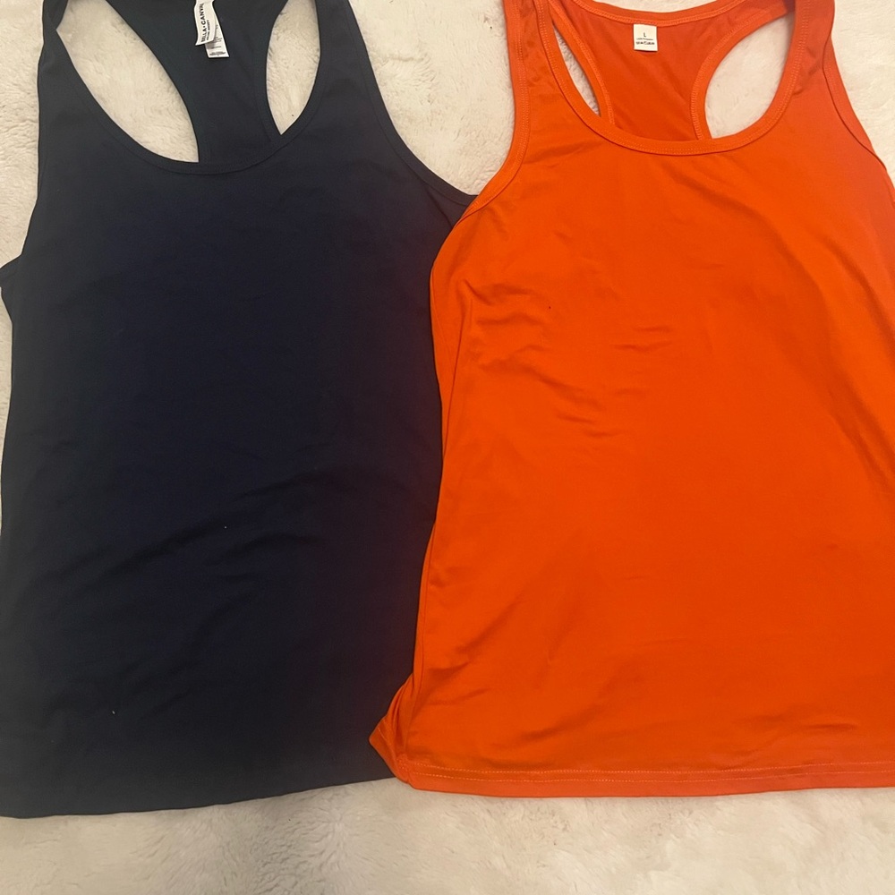 Three tank top bundle!
